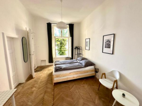 Best location in Prague! 4 bedrooms and super host!